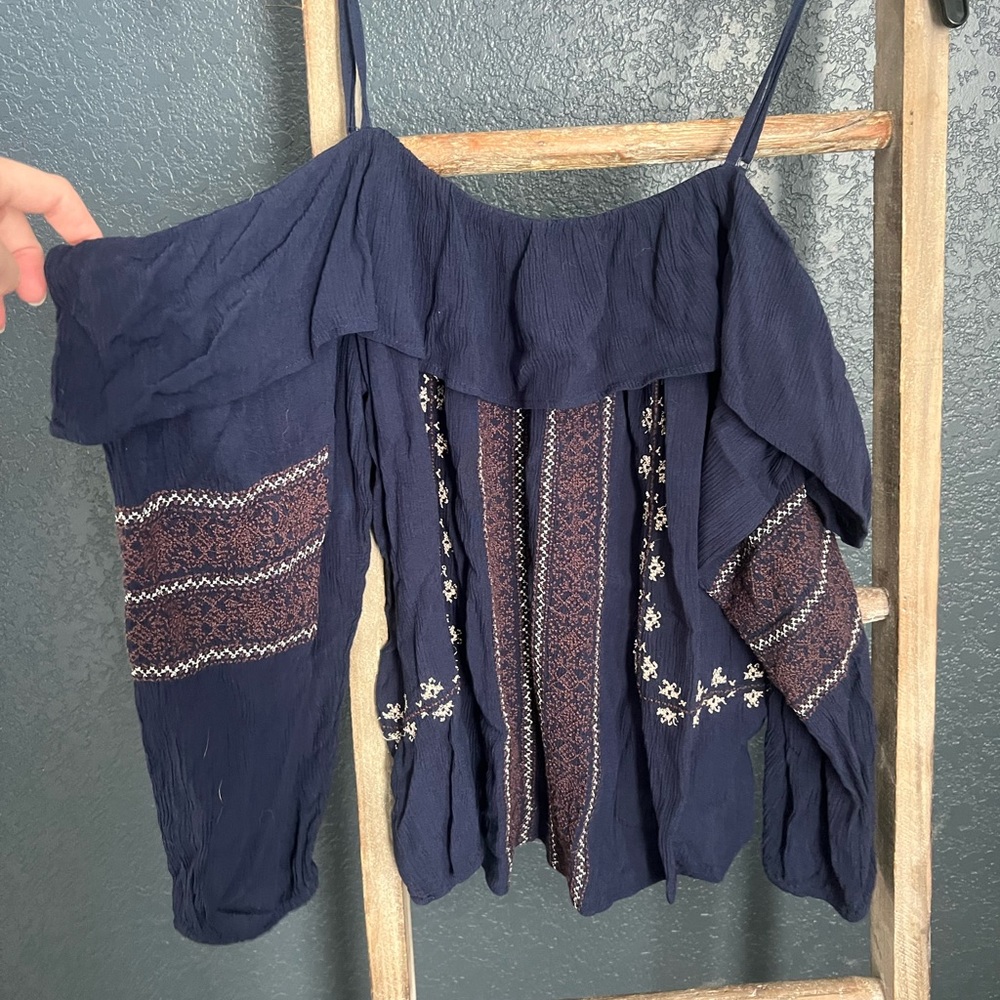 American Eagle spaghetti strap crop top